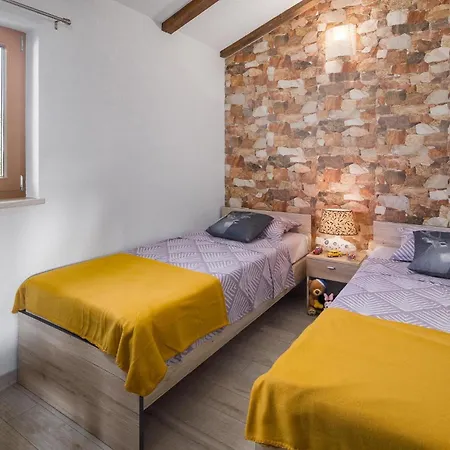 Holiday home Awesome In With Kitchen *