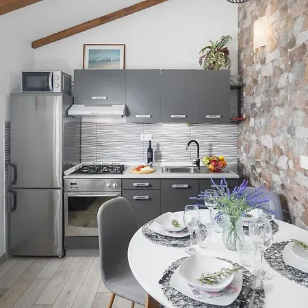 Ferienhaus Lovely In