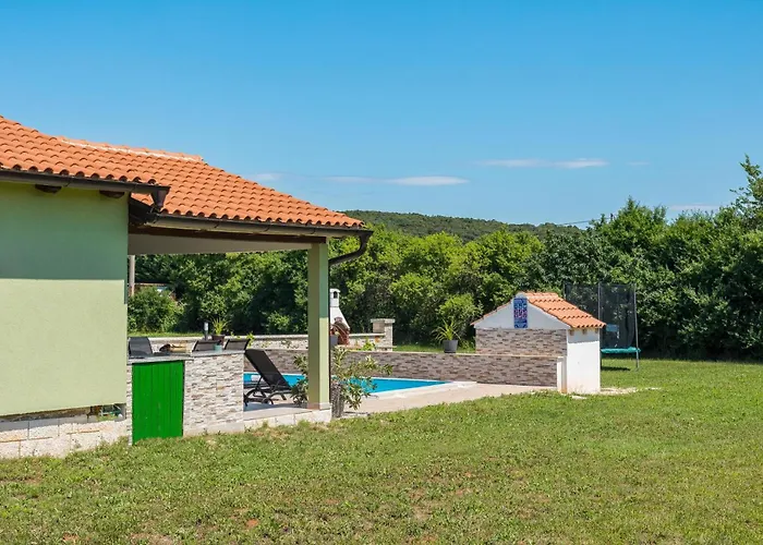 Σπίτι διακοπών Awesome In With Kitchen