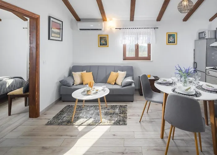 Awesome In With Kitchen